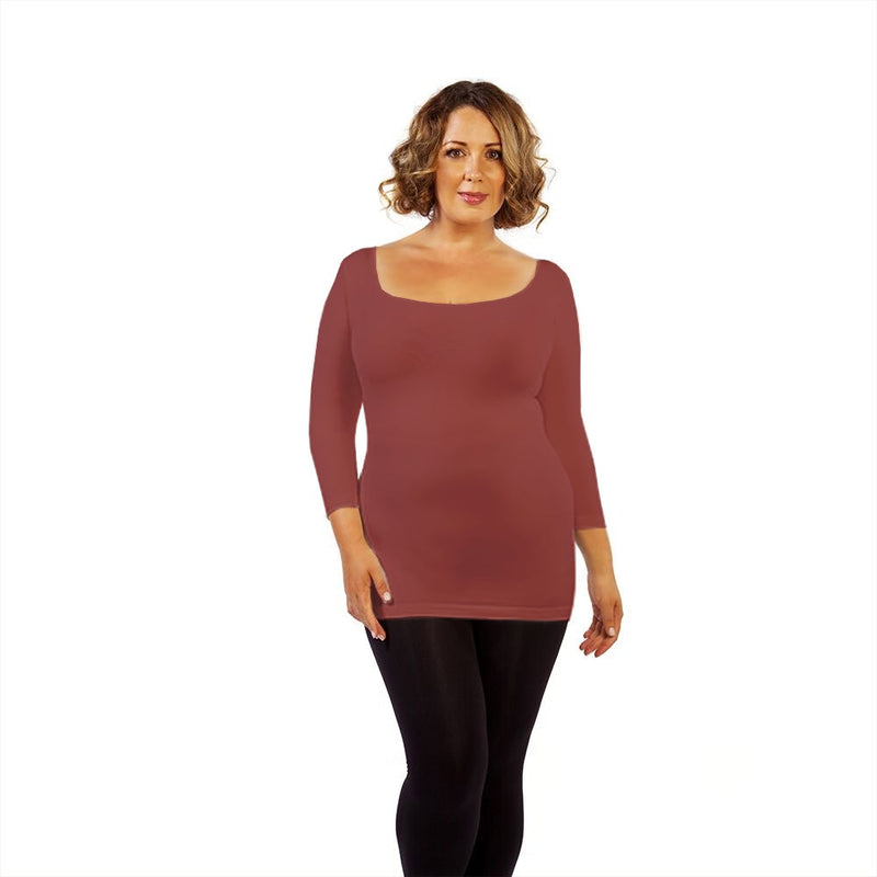 Plus 3/4 Sleeve Scoop Neck Top
